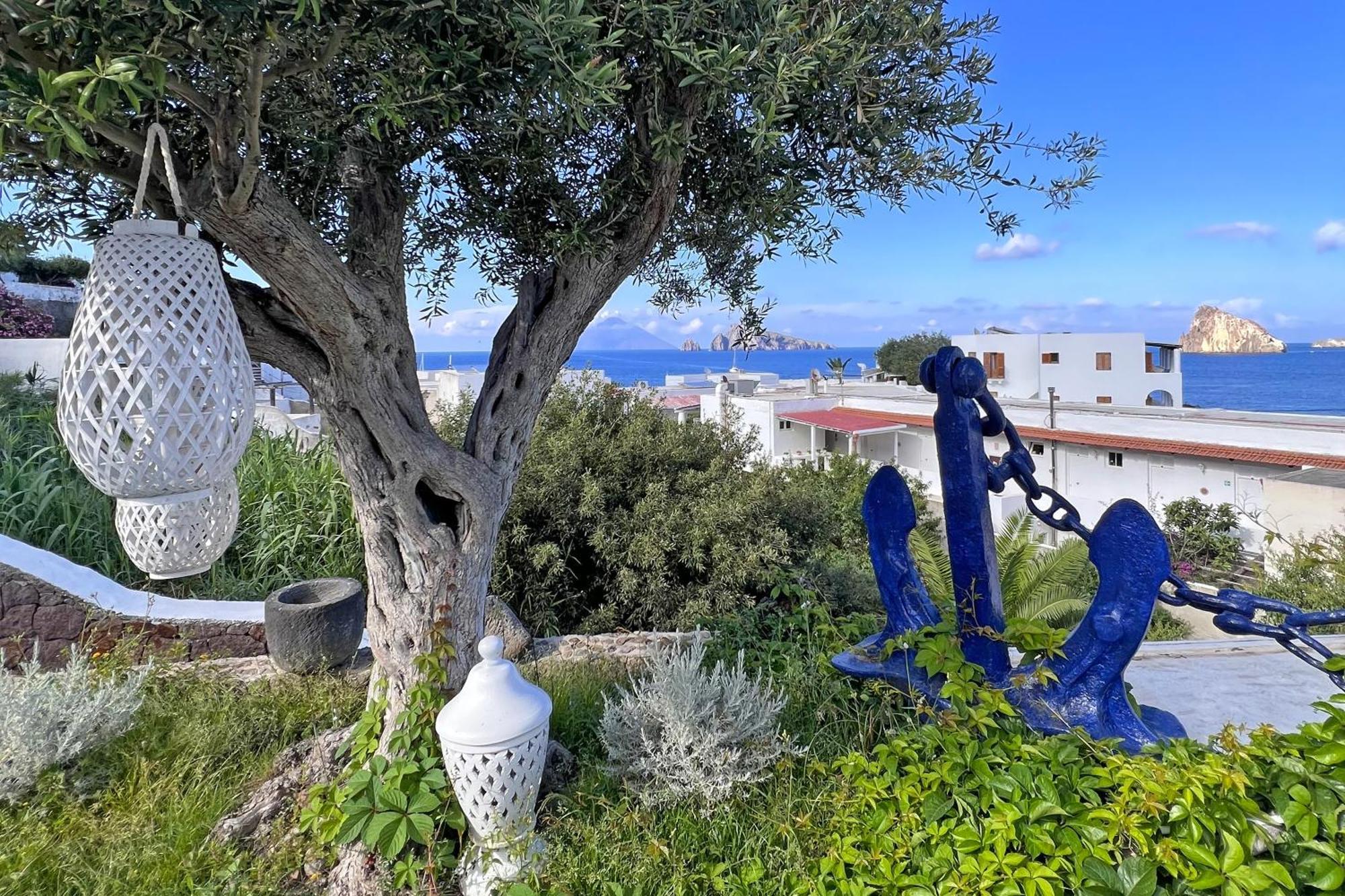 Dependance La Caletta Hotel Panarea Exterior photo