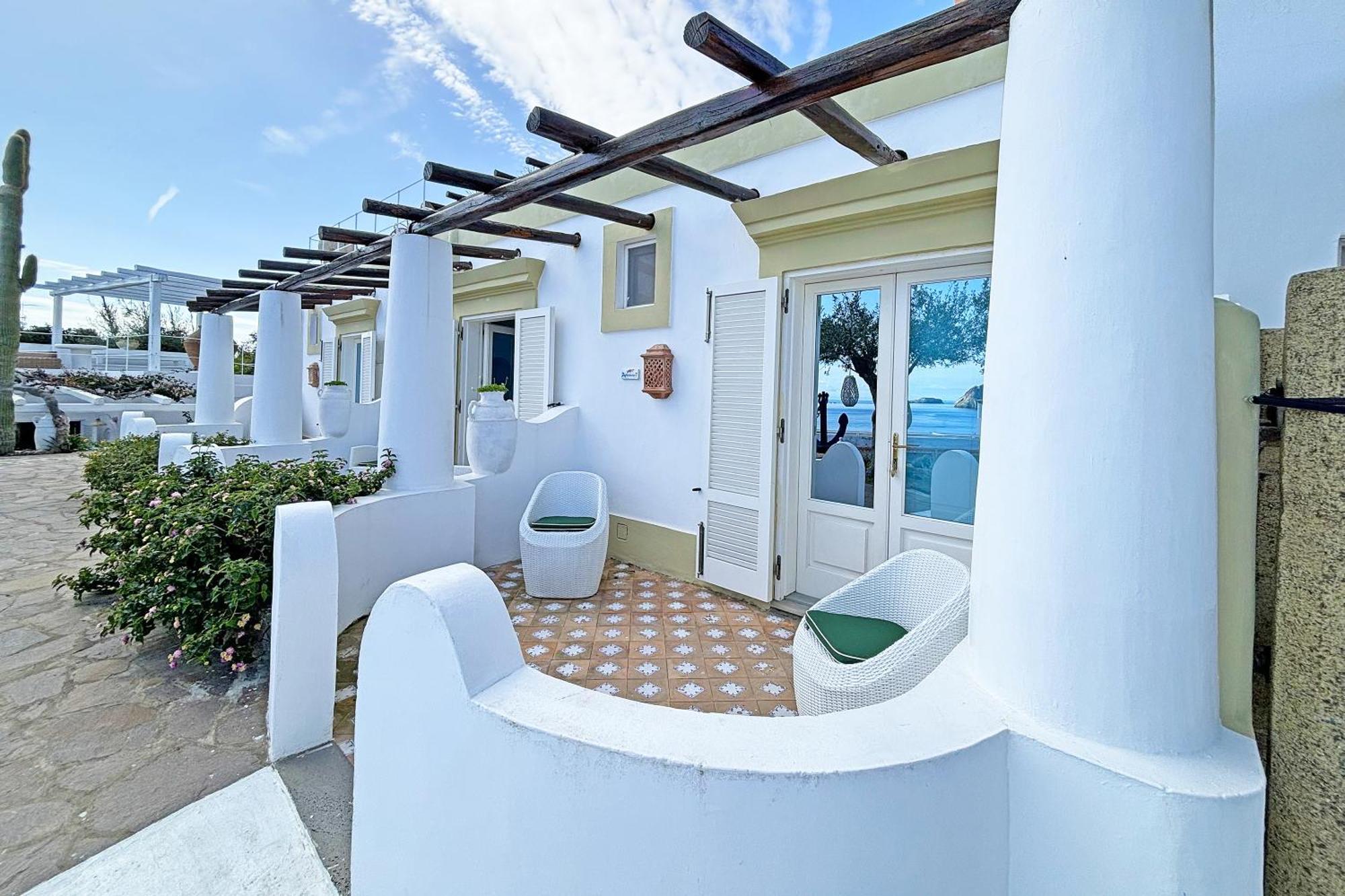 Dependance La Caletta Hotel Panarea Exterior photo